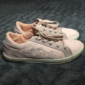 Wanted Brand Pink Studded Sneakers Kids 3